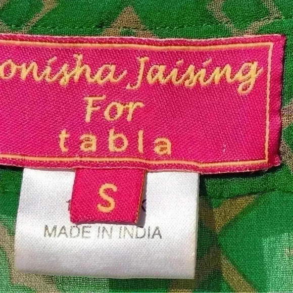 MONISHA JAISING FOR TABLA - GREEN TILE PATERN LONG TUNIC Gold TRIM Size S NWOT - Picture 2 of 9